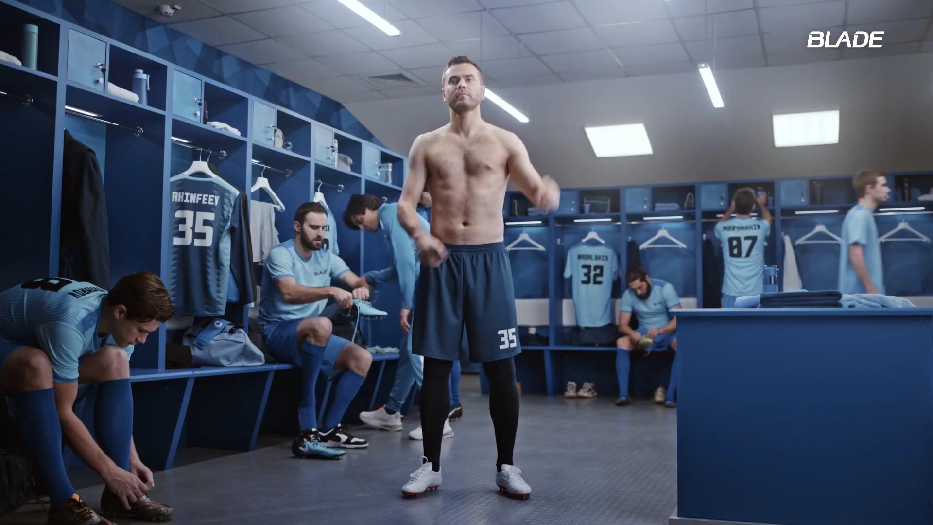 Blade — Лучше аромат — лучше ты (Игорь Акинфеев) реклама на ТВ